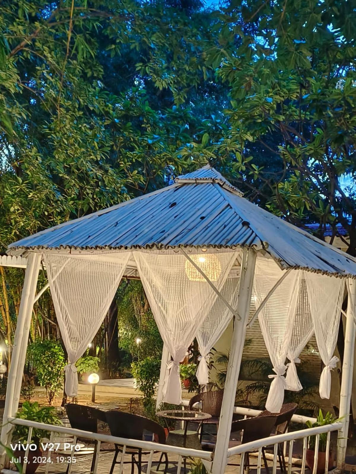 Corbett Tusker Trail Hotel Kashipur Bagian luar foto